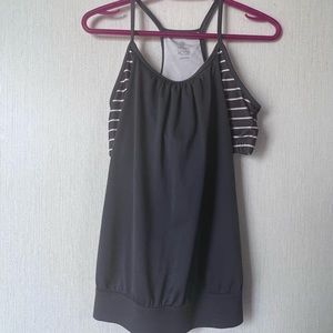 Workout tank with built in bra